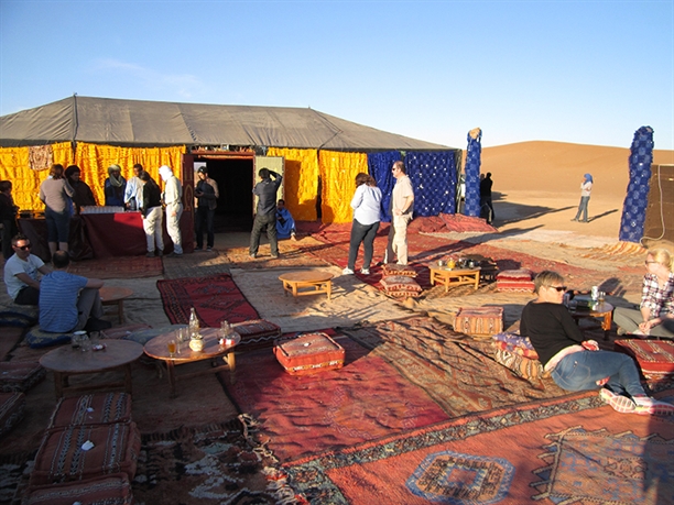 New-years-celebration-in-Sahara-12.JPG